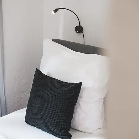 Kingsize Bett, Terrasse, Netflix, Zwei Апартаменты *